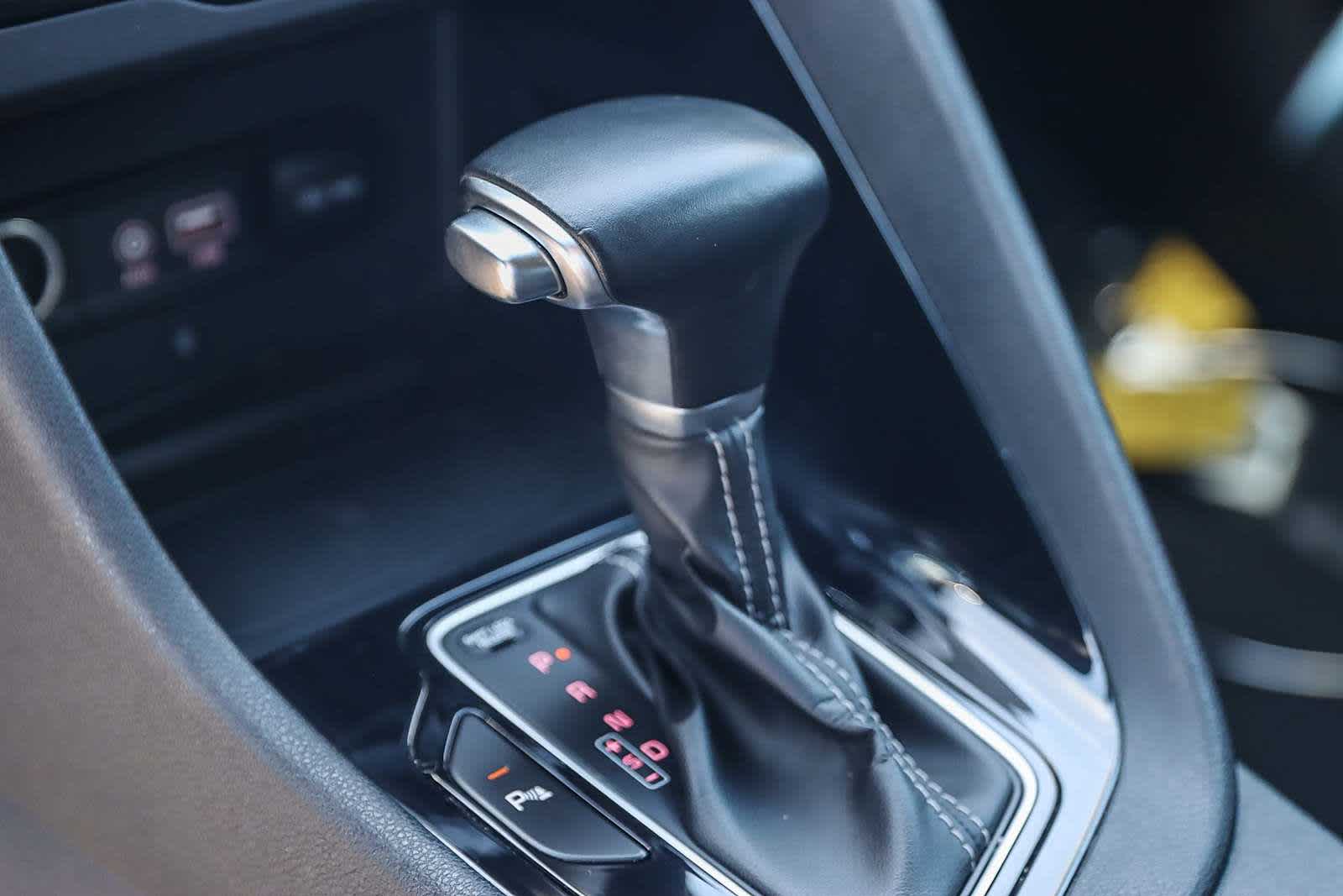 Thumbnail: 2019 Kia Niro - 34