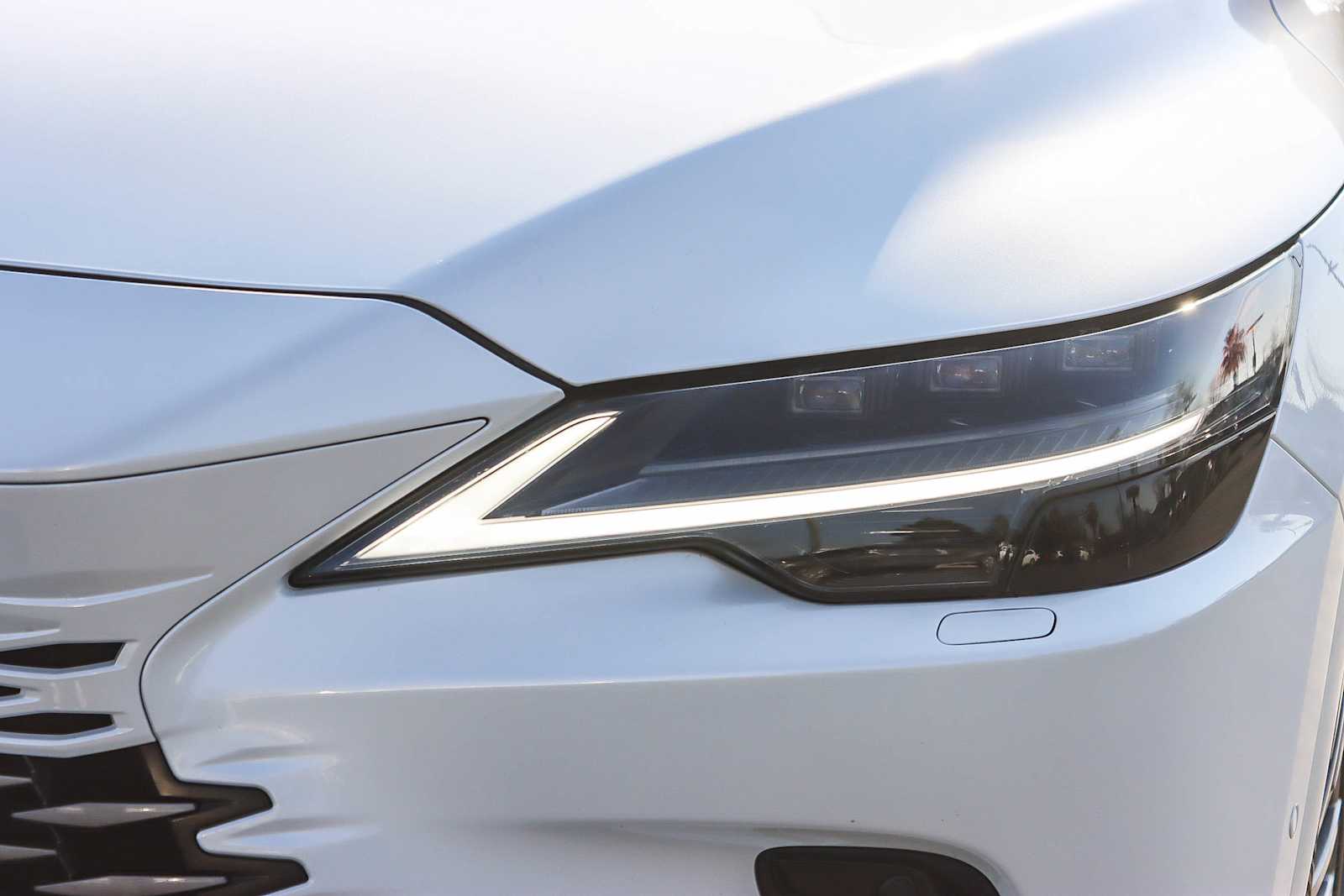 Thumbnail: 2025 Lexus RX - 7