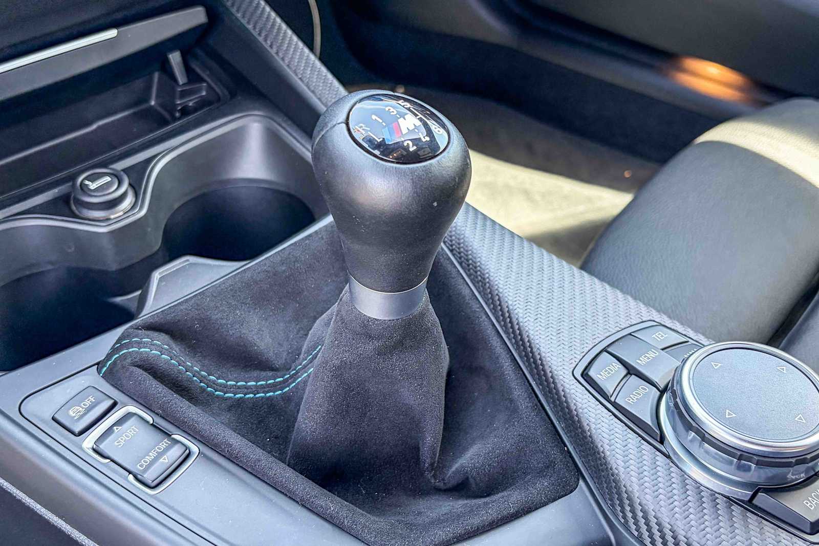 Thumbnail: 2016 BMW M2 - 18