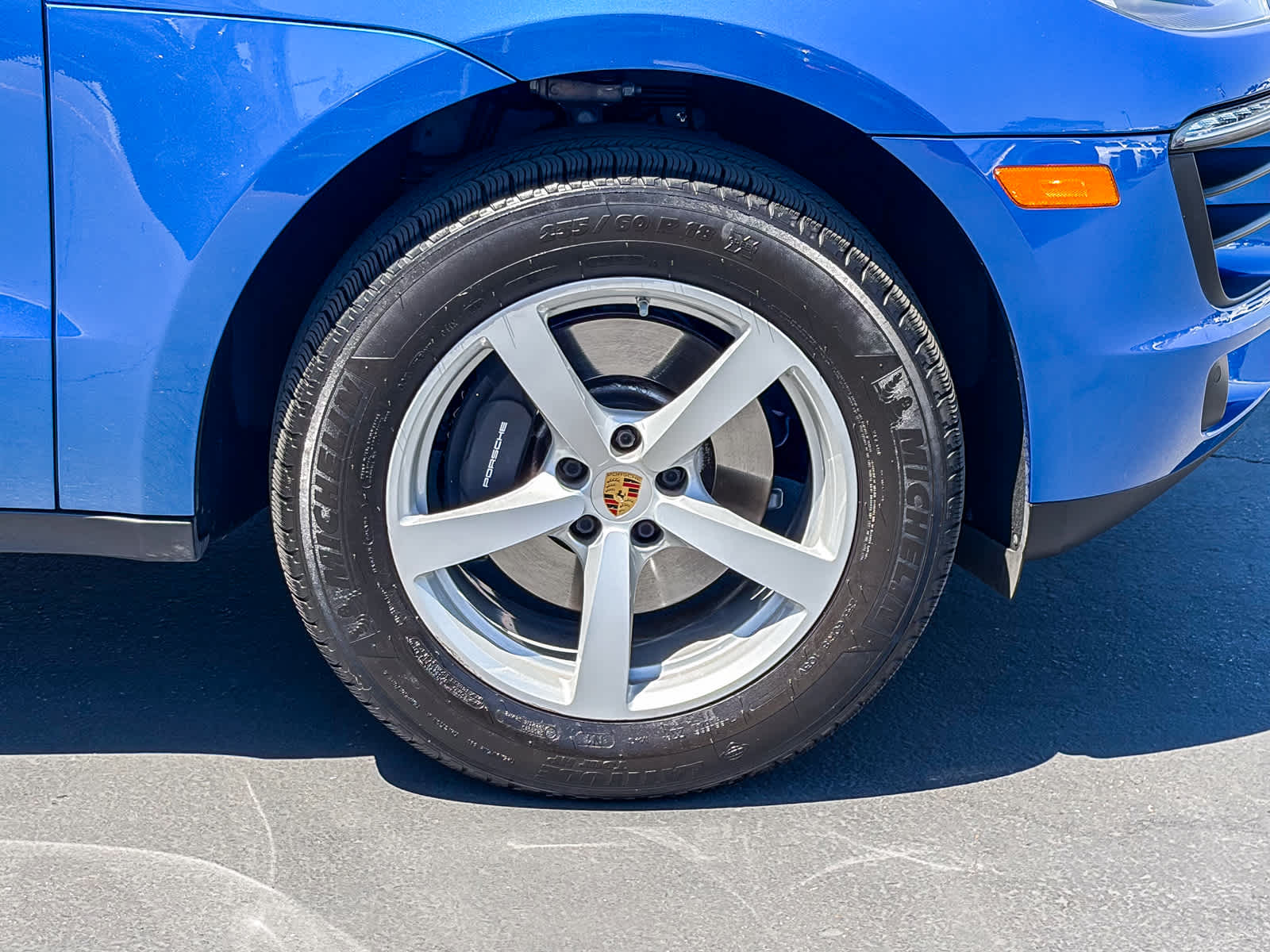 Thumbnail: 2018 Porsche Macan - 9