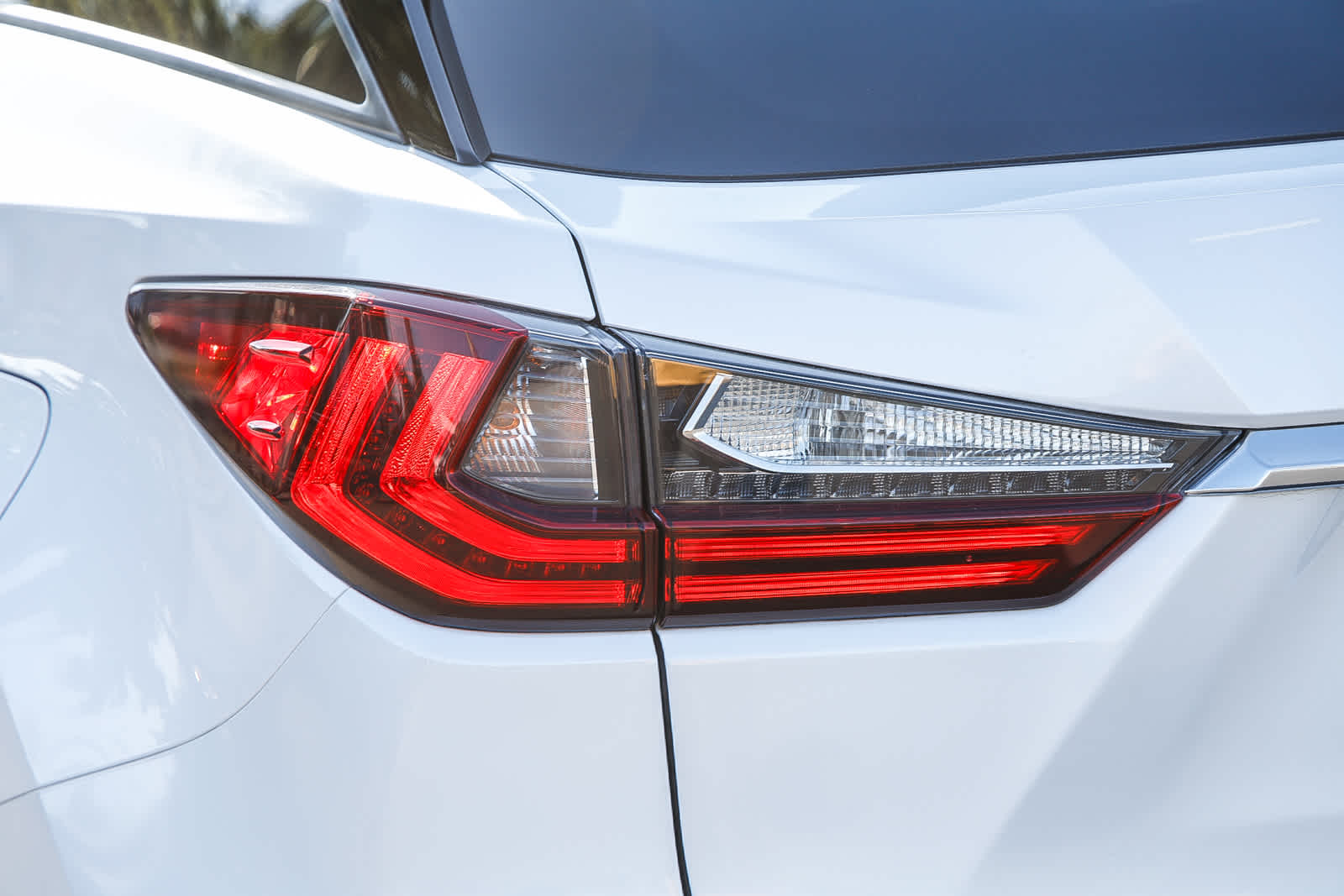 Thumbnail: 2018 Lexus RX - 12