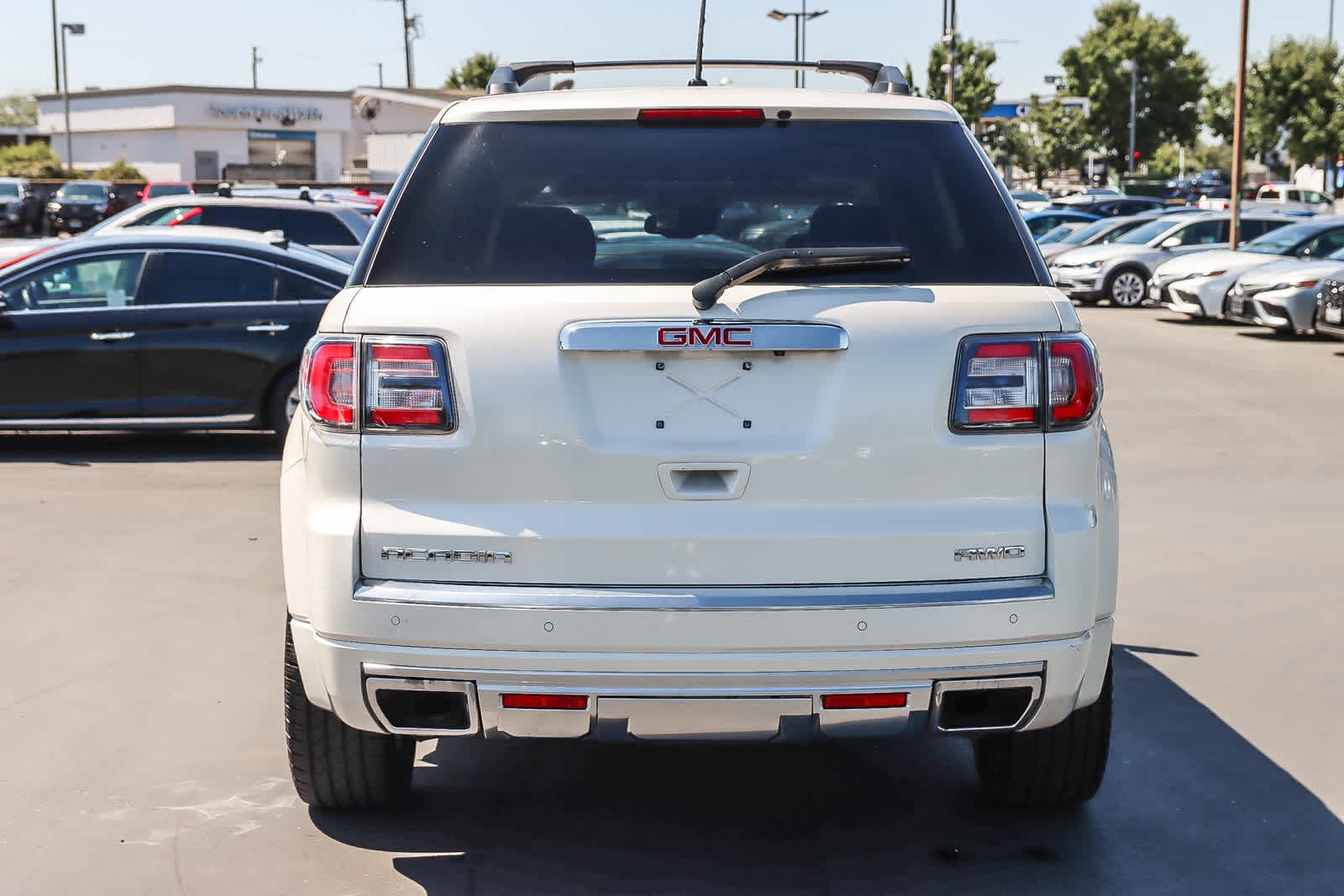 Thumbnail: 2014 GMC Acadia - 3