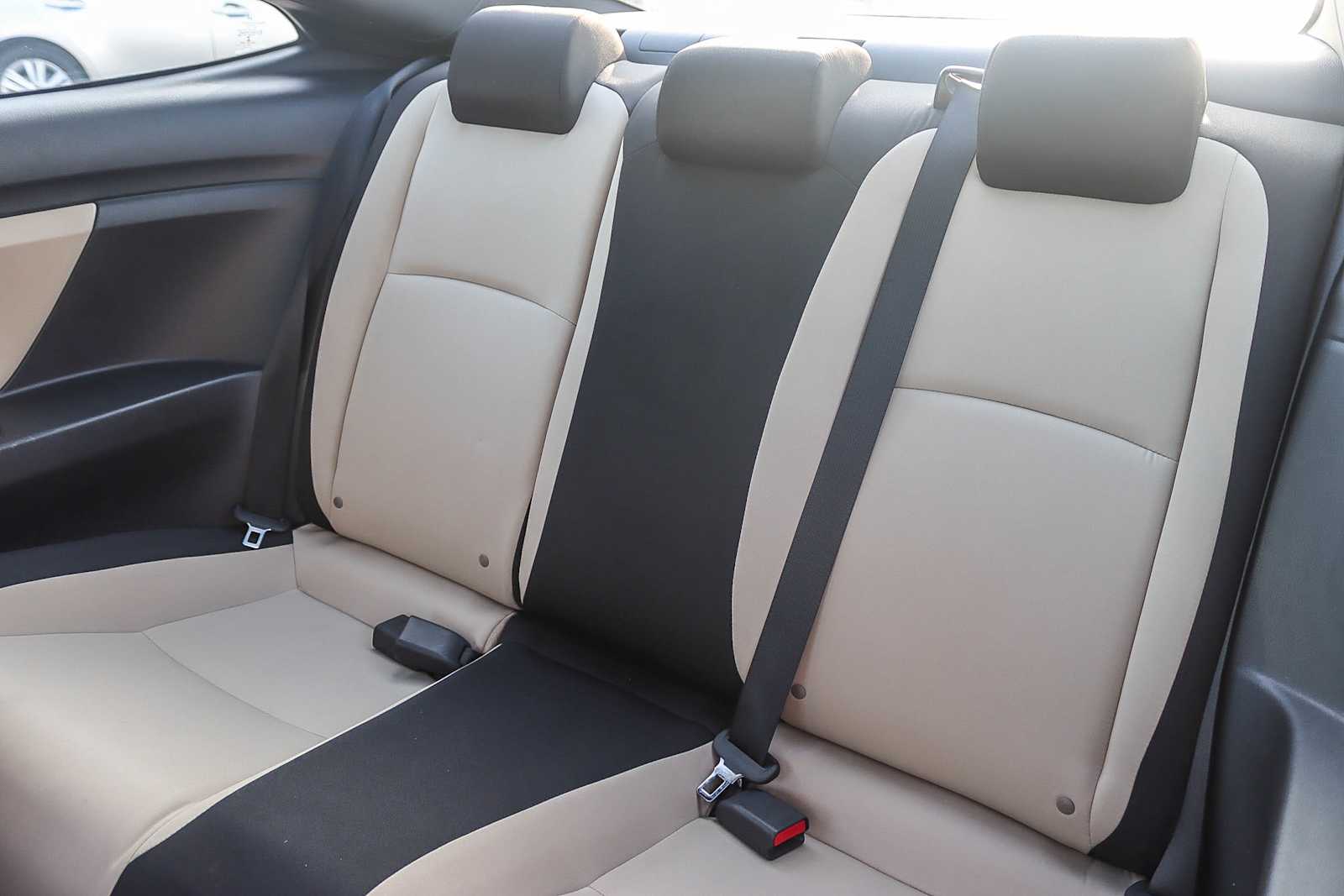 Thumbnail: 2016 Honda Civic - 17