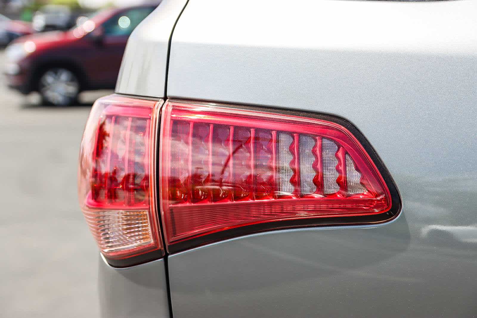 Thumbnail: 2011 INFINITI QX56 - 12