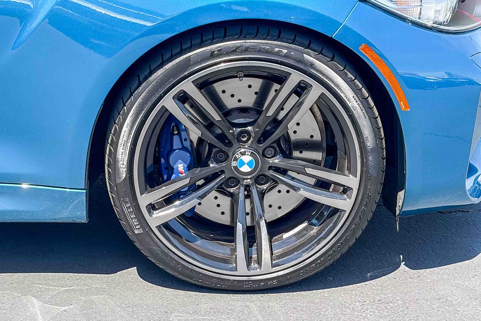 Thumbnail: 2016 BMW M2 - 9