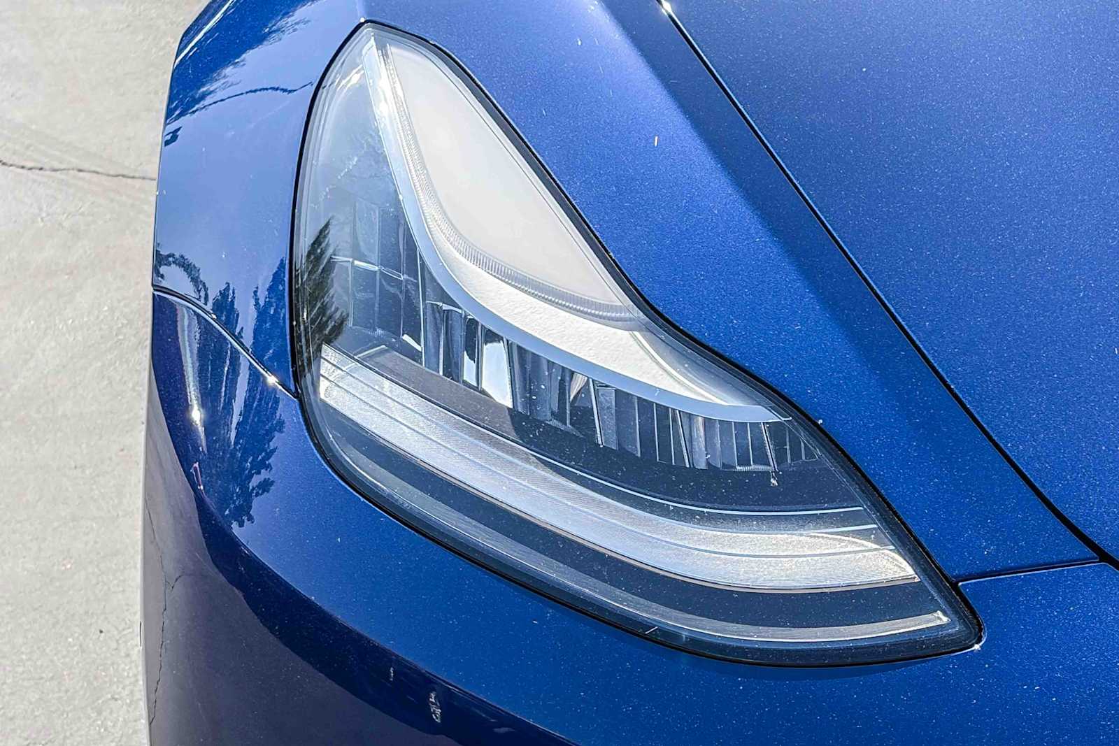 Thumbnail: 2018 Tesla Model 3 - 7