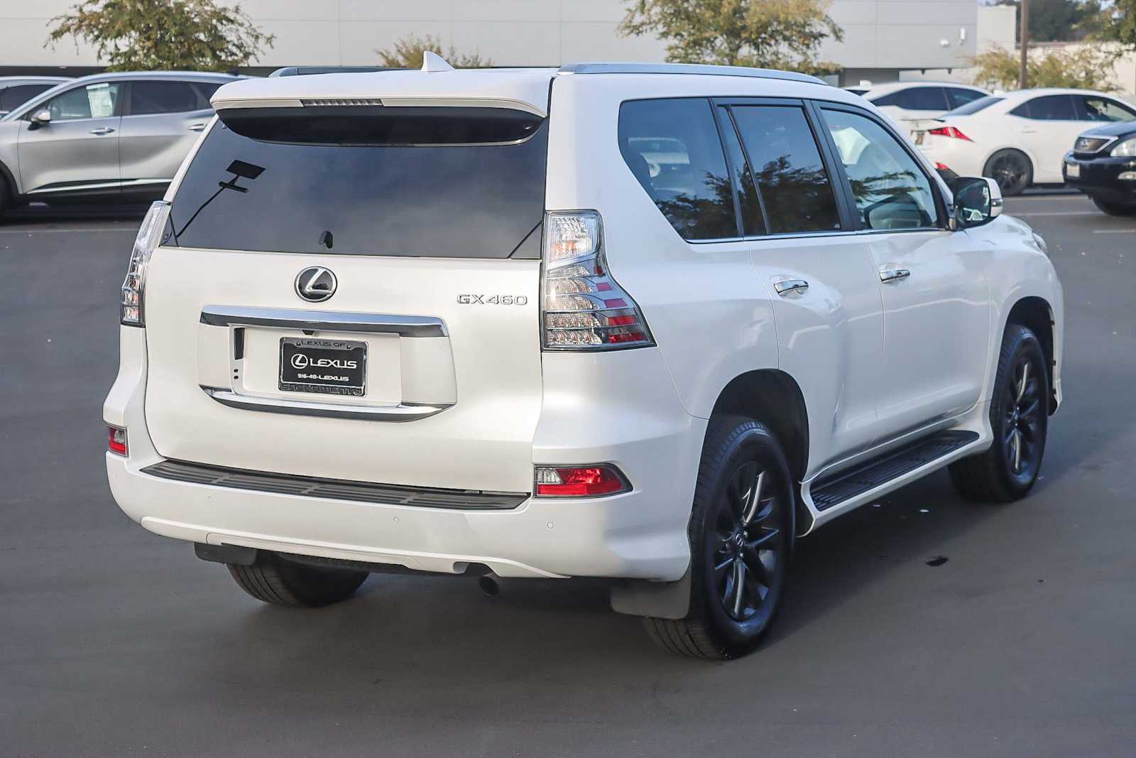 Thumbnail: 2023 Lexus GX - 4