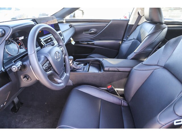 Thumbnail: 2024 Lexus ES - 19
