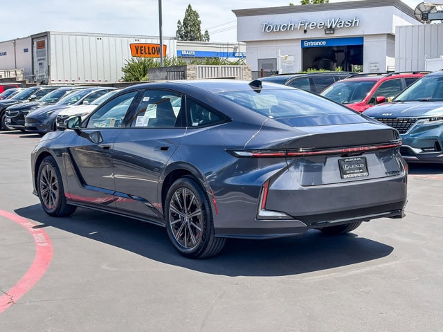 Thumbnail: 2026 Lexus ES - 2