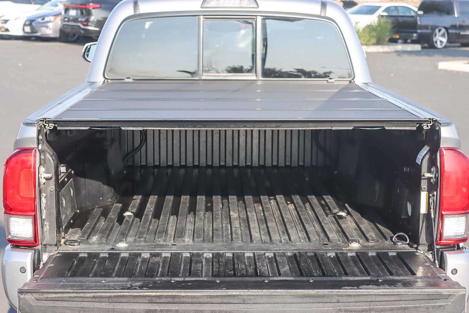 Thumbnail: 2016 Toyota Tacoma - 26