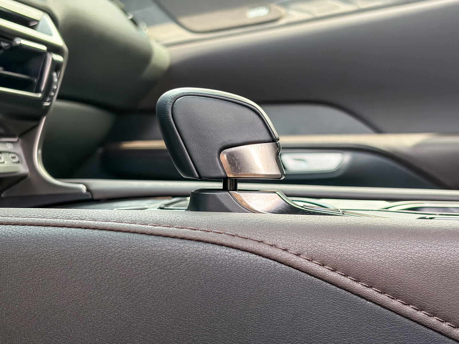 Thumbnail: 2024 Lexus RX - 21