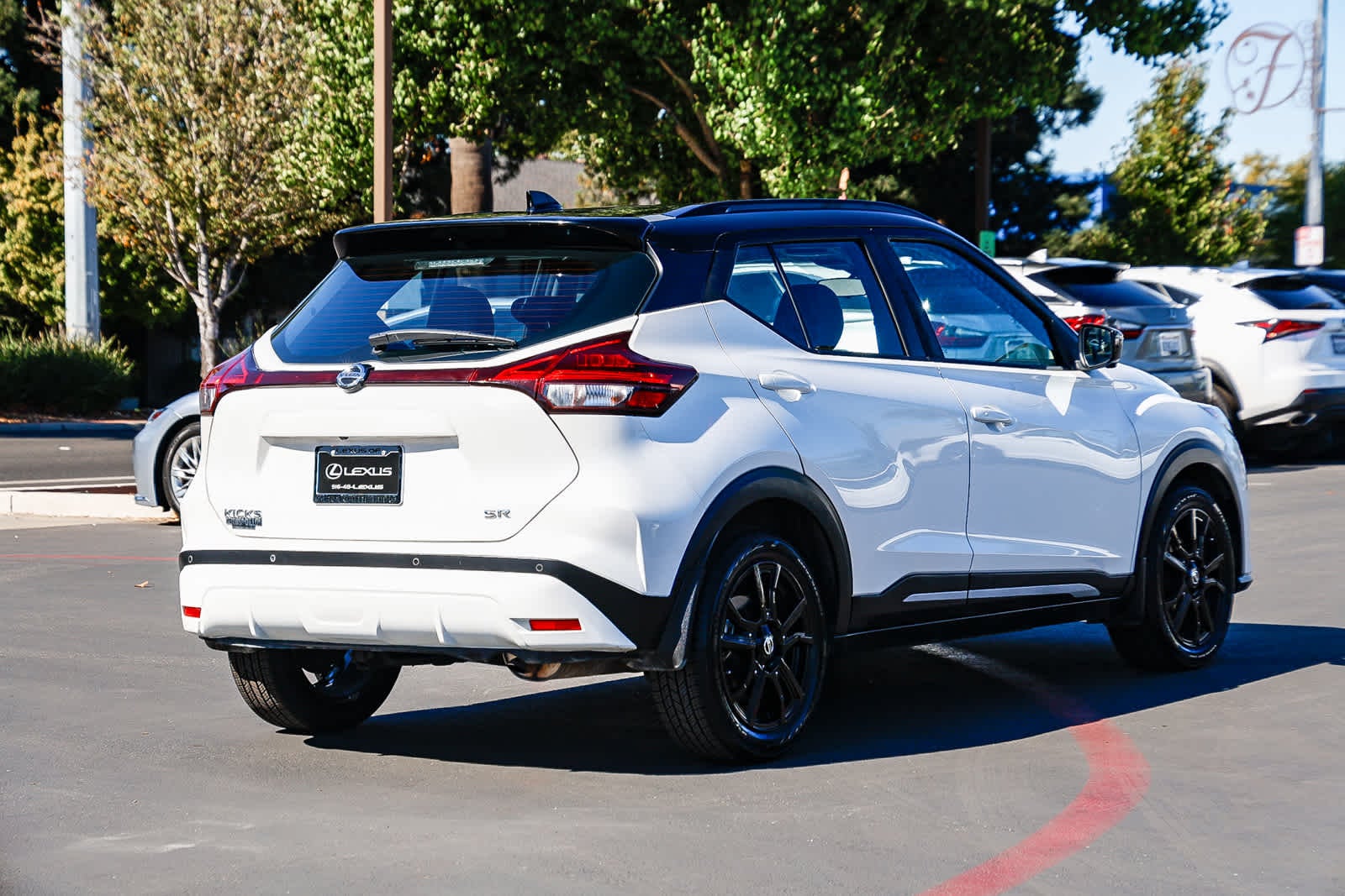 Thumbnail: 2021 Nissan Kicks - 4