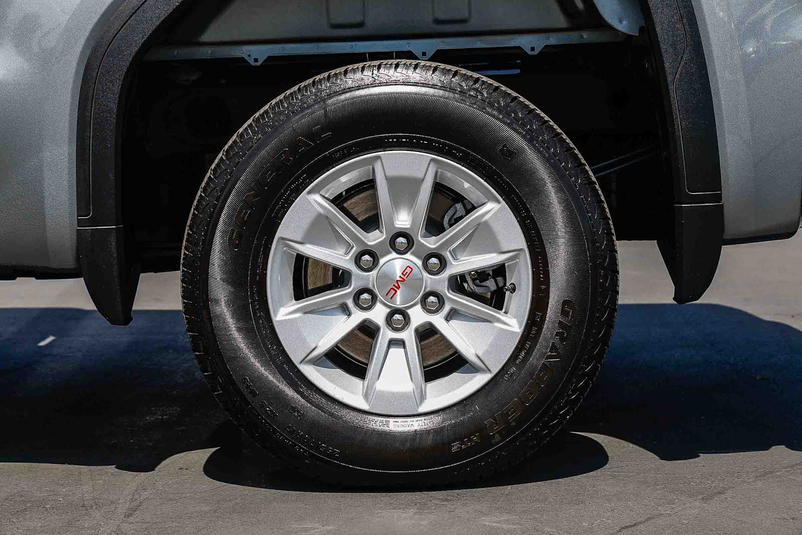 Thumbnail: 2025 GMC Sierra 1500 - 14