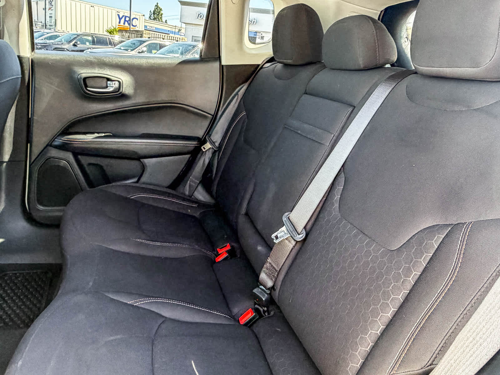 Thumbnail: 2019 Jeep Compass - 17