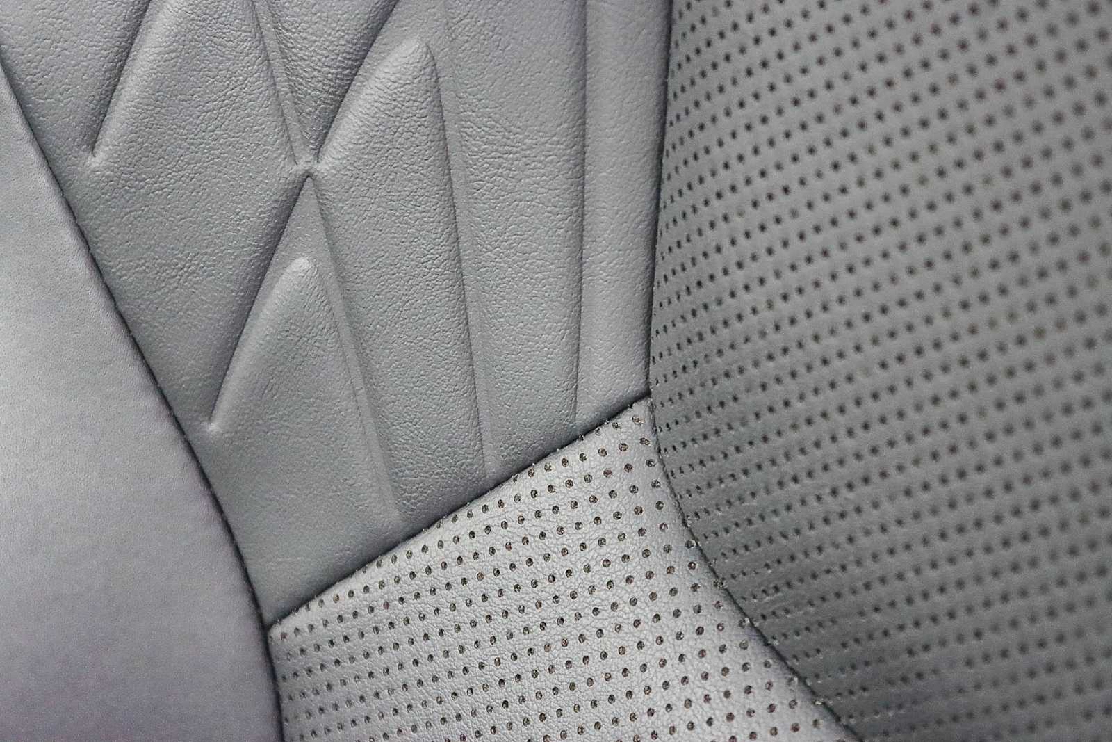 Thumbnail: 2025 Lexus RX - 25