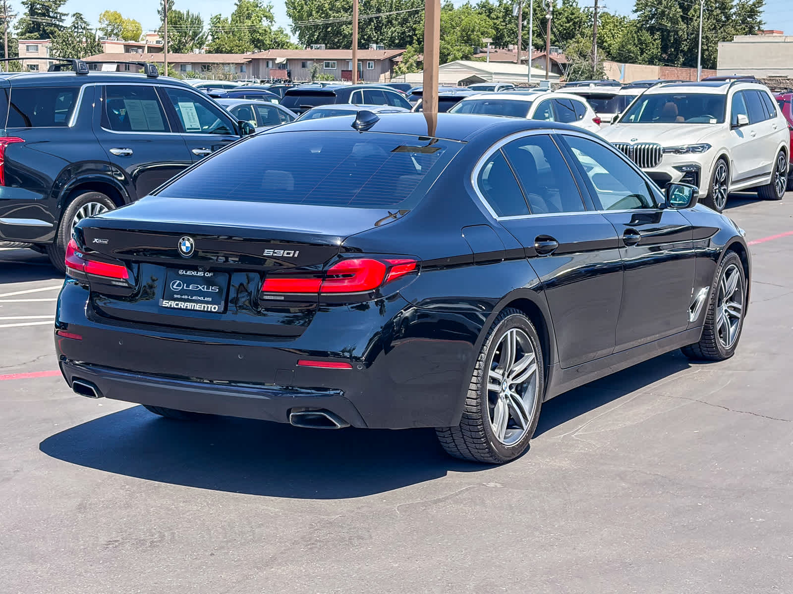 Thumbnail: 2021 BMW 5 Series - 4
