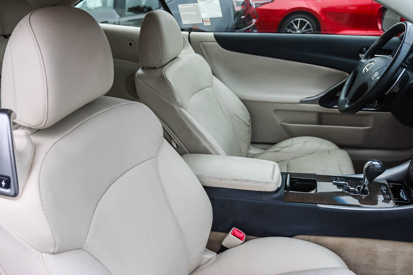 Thumbnail: 2010 Lexus IS - 15