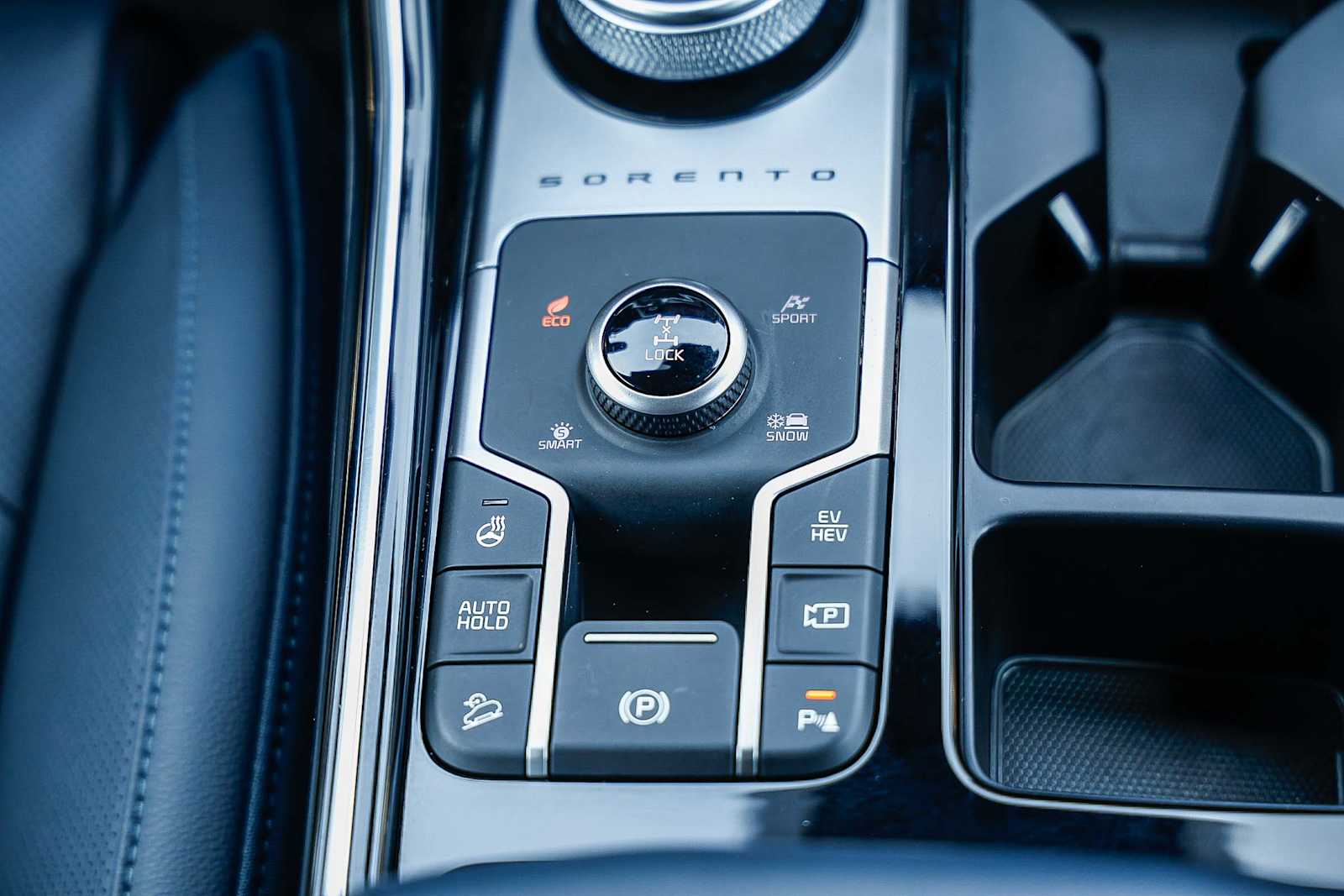 Thumbnail: 2023 Kia Sorento - 20