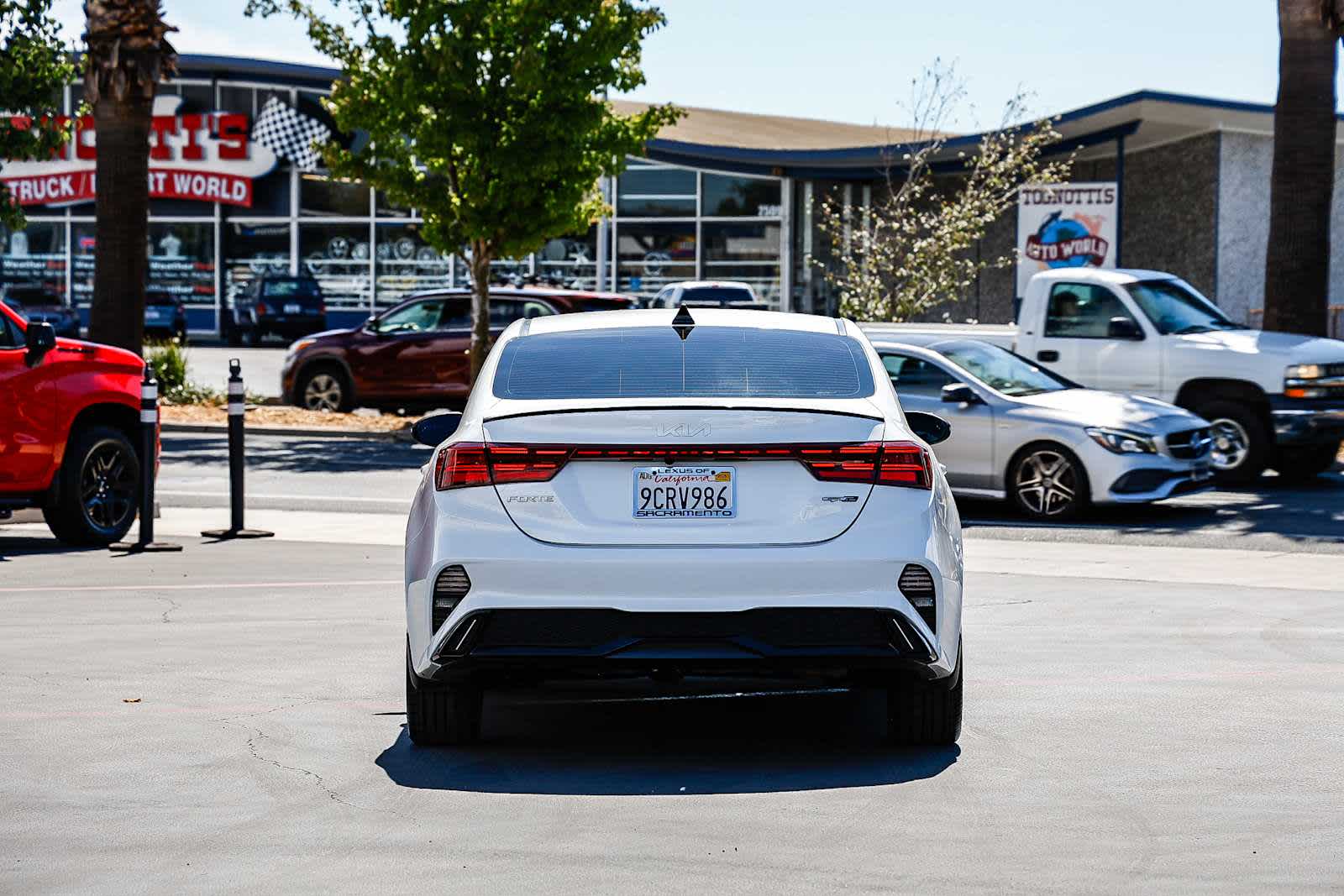 Thumbnail: 2023 Kia Forte - 5
