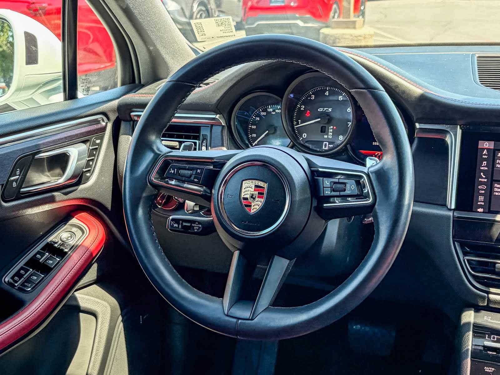 2023 Porsche Macan GTS - Photo 14