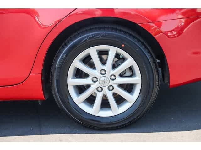 Thumbnail: 2010 Toyota Camry - 10