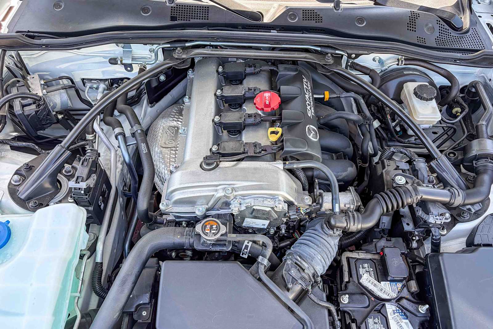 Thumbnail: 2019 Mazda MX-5 Miata - 25