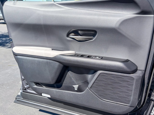 Thumbnail: 2026 Lexus UX - 22