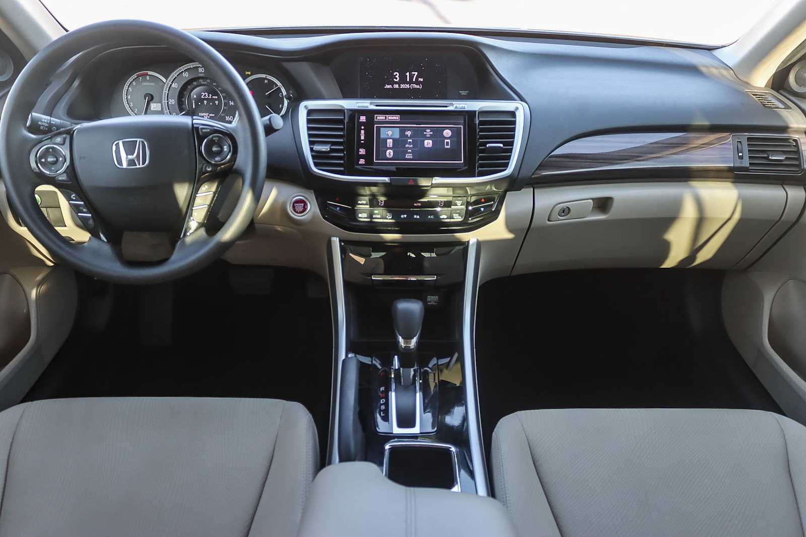 Thumbnail: 2017 Honda Accord - 11