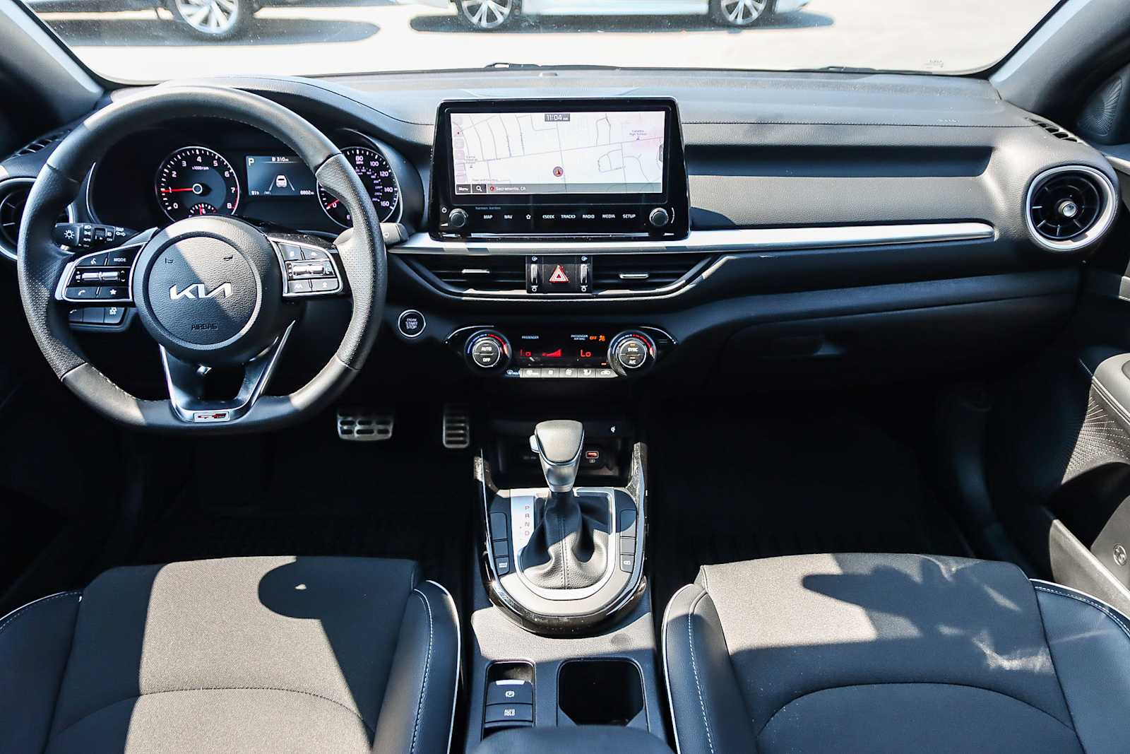 Thumbnail: 2024 Kia Forte - 13