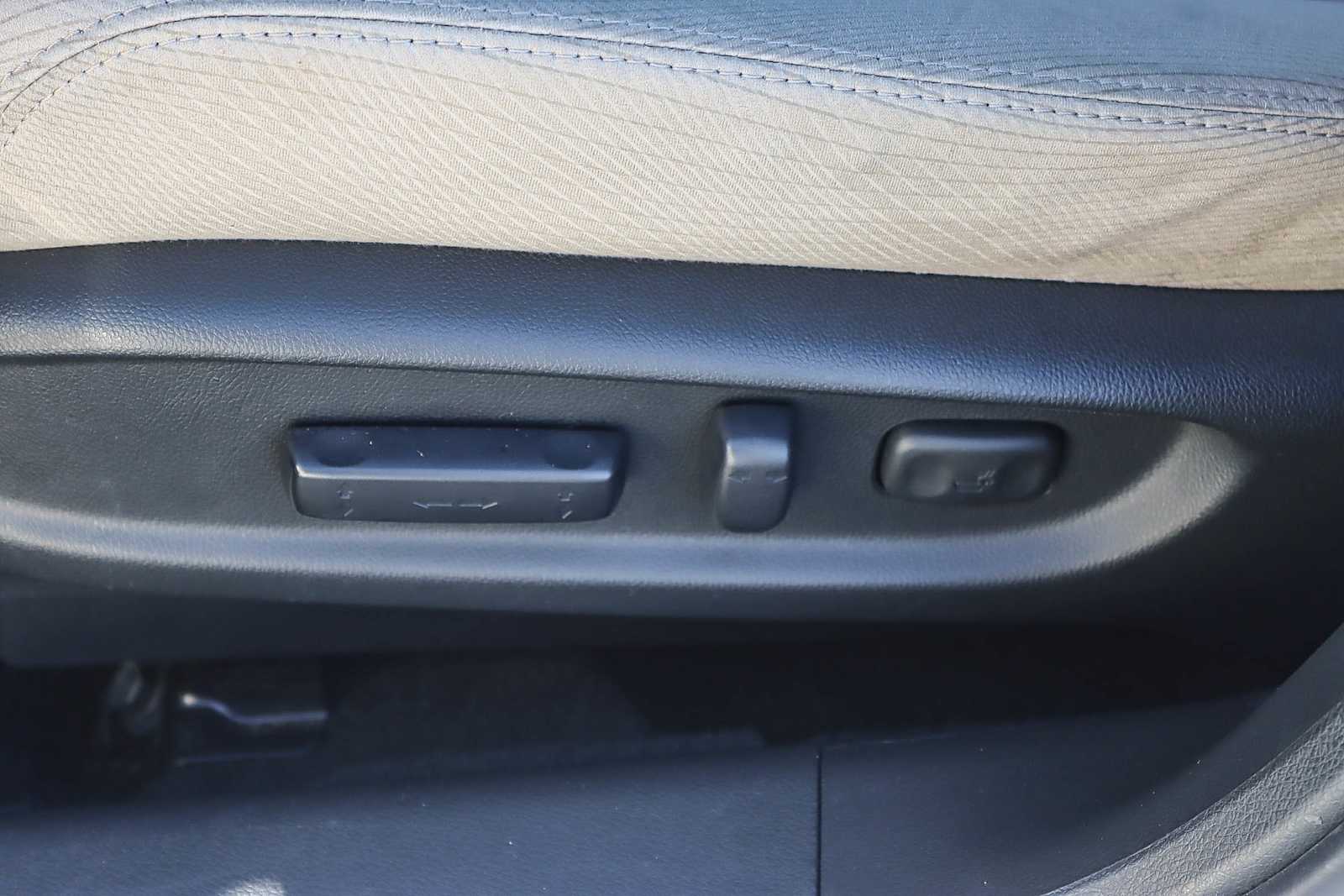 Thumbnail: 2017 Honda Accord - 21