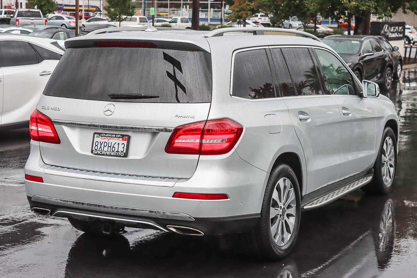 2018 Mercedes Benz GLS 450 4MATIC photo 4