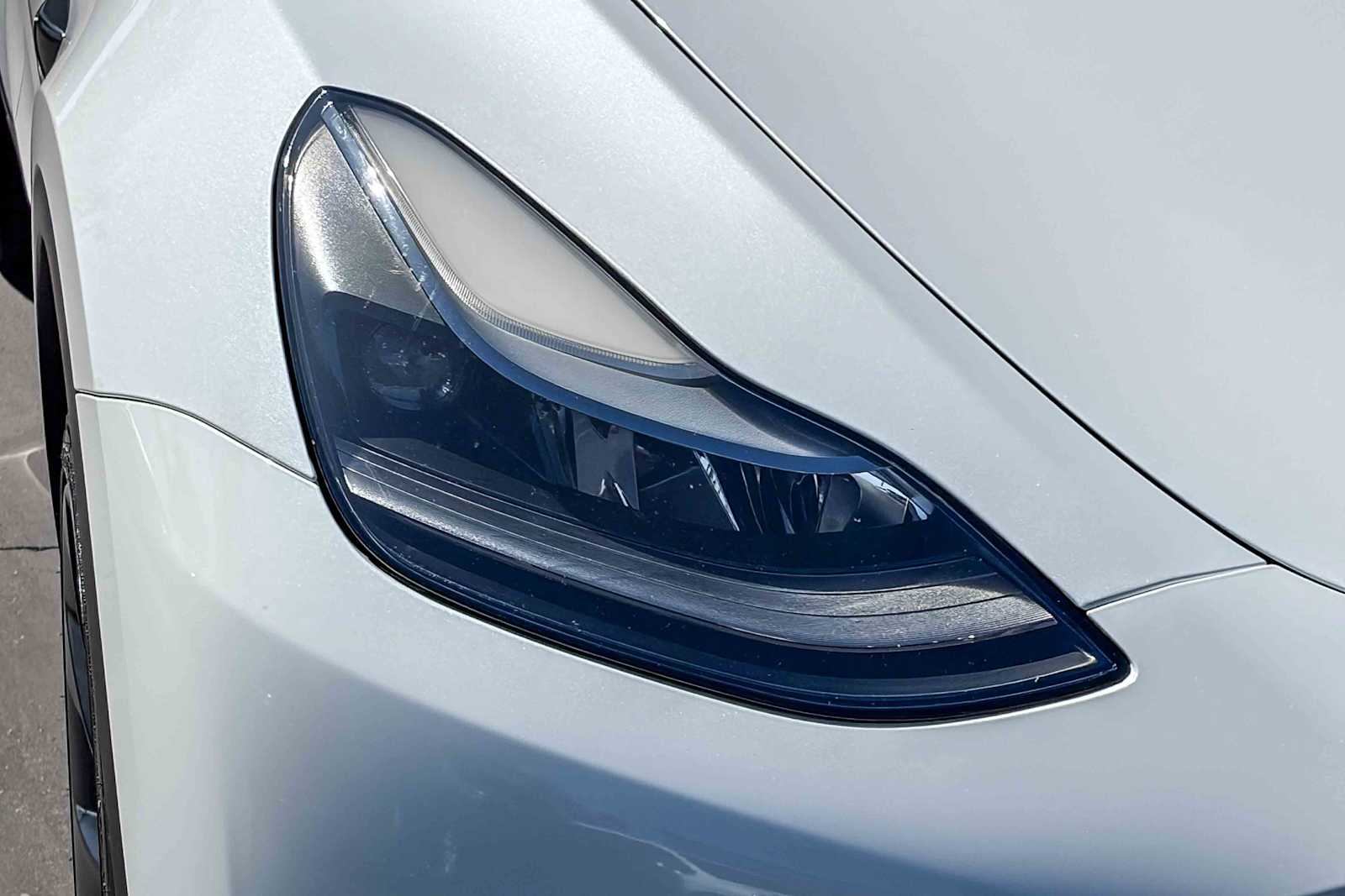 2023 Tesla Model Y Long Range photo 6