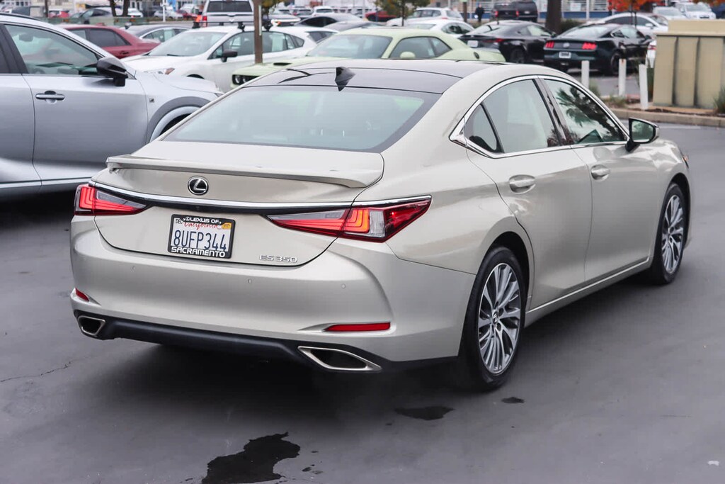 Used 2021 Lexus ES 350 Sedan