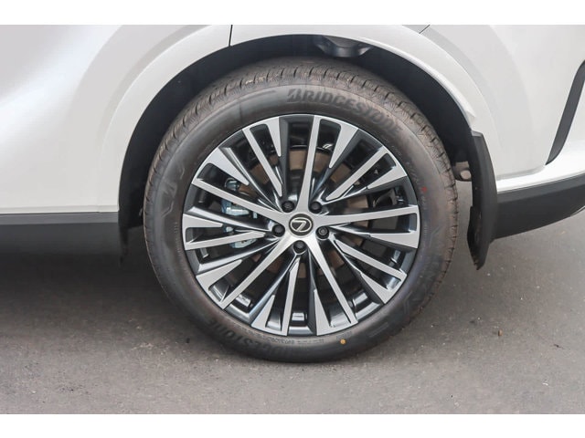 Thumbnail: 2025 Lexus RX - 10
