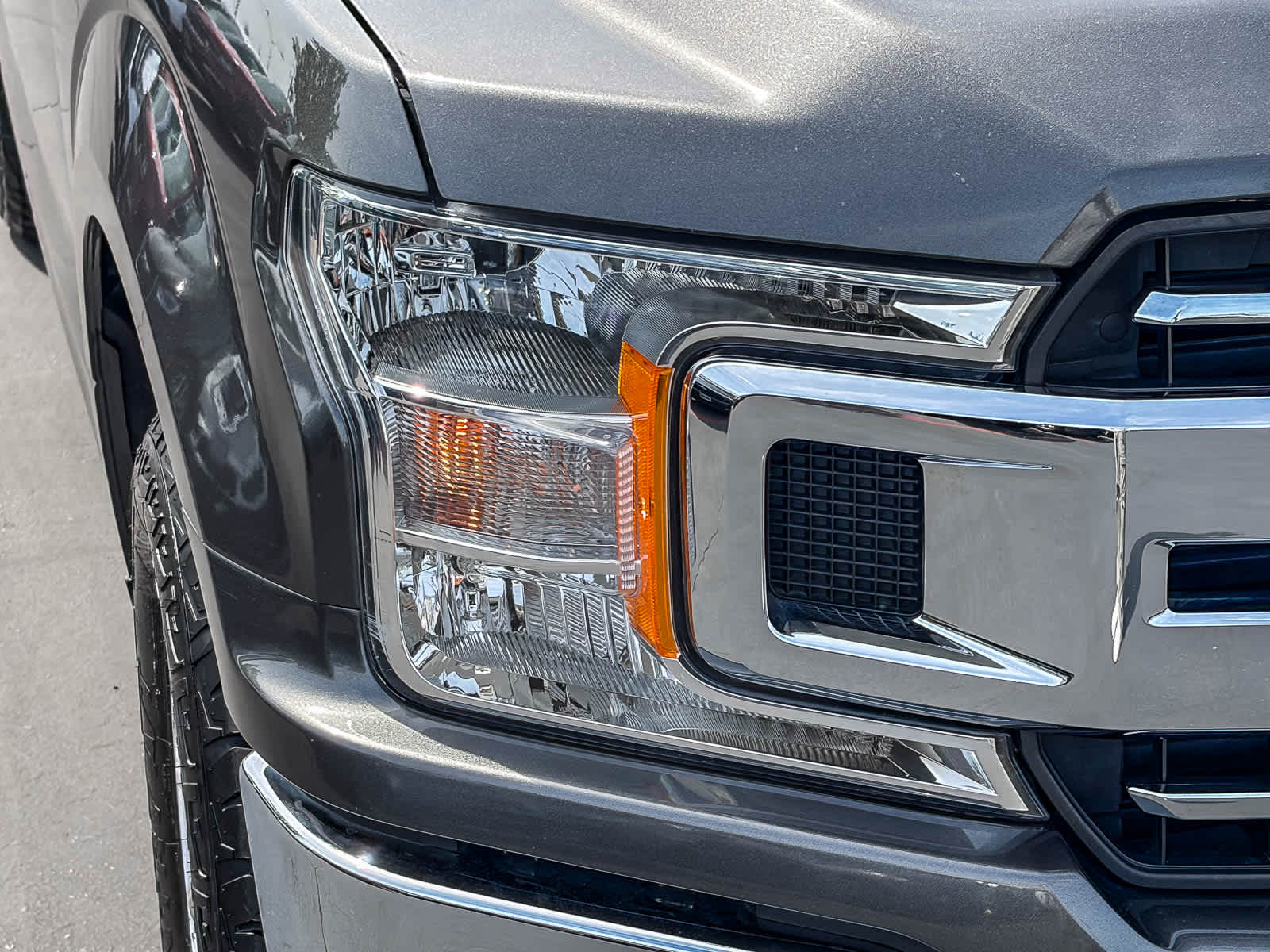 2019 Ford F-150 photo 6