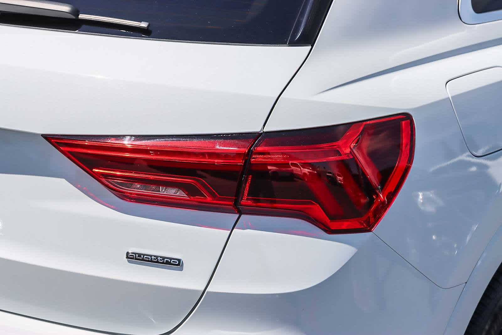 Thumbnail: 2020 Audi Q3 - 10