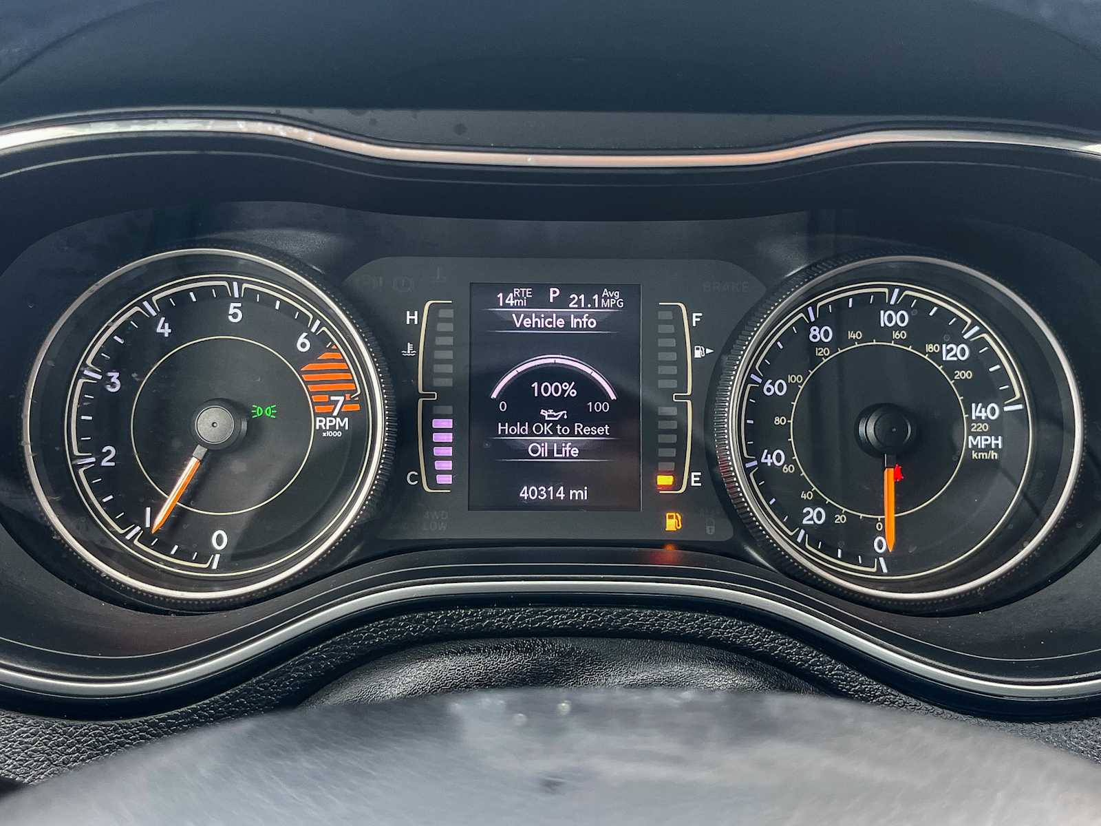 Thumbnail: 2019 Jeep Cherokee - 22