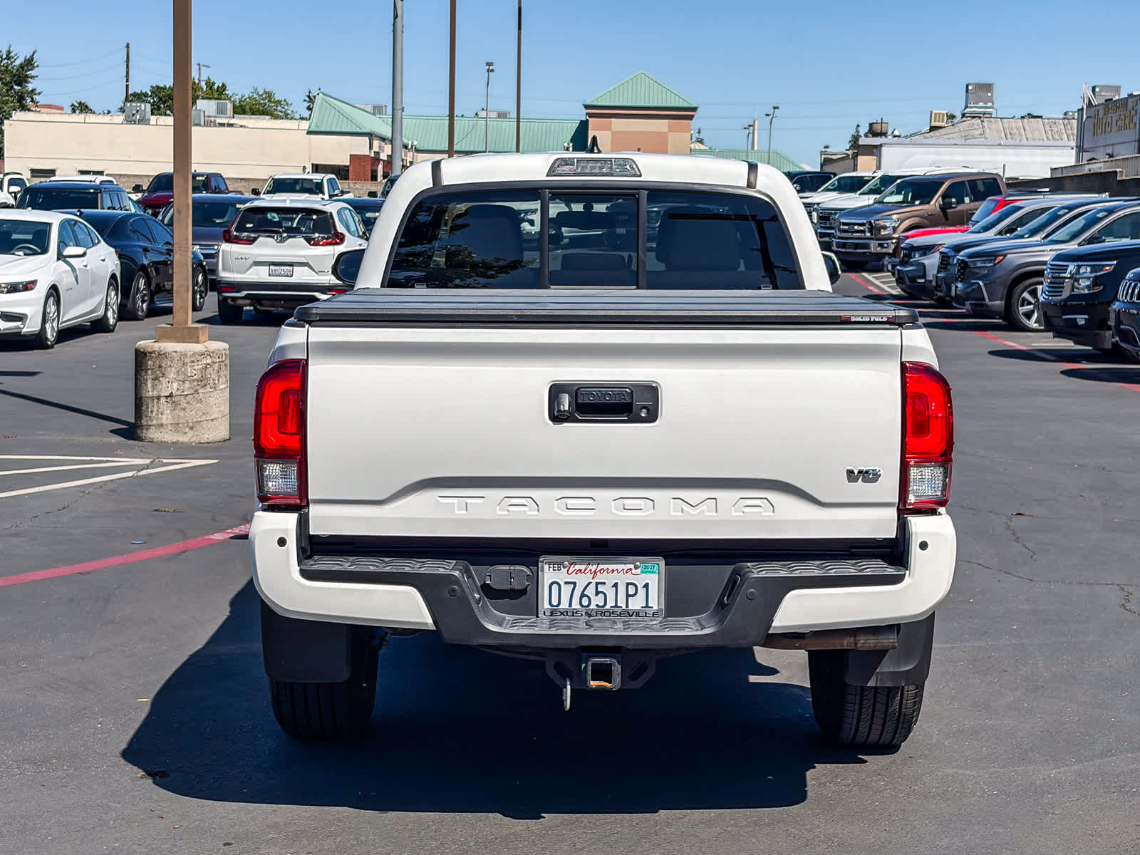 2016 Toyota Tacoma TRD Sport V6 photo 2