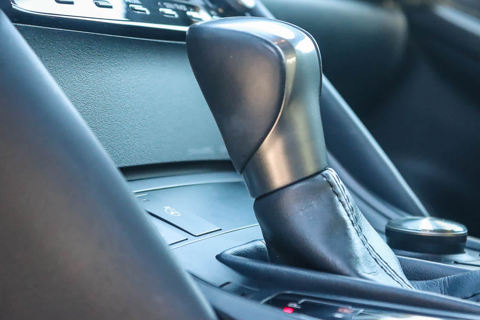 Thumbnail: 2021 Lexus IS - 22