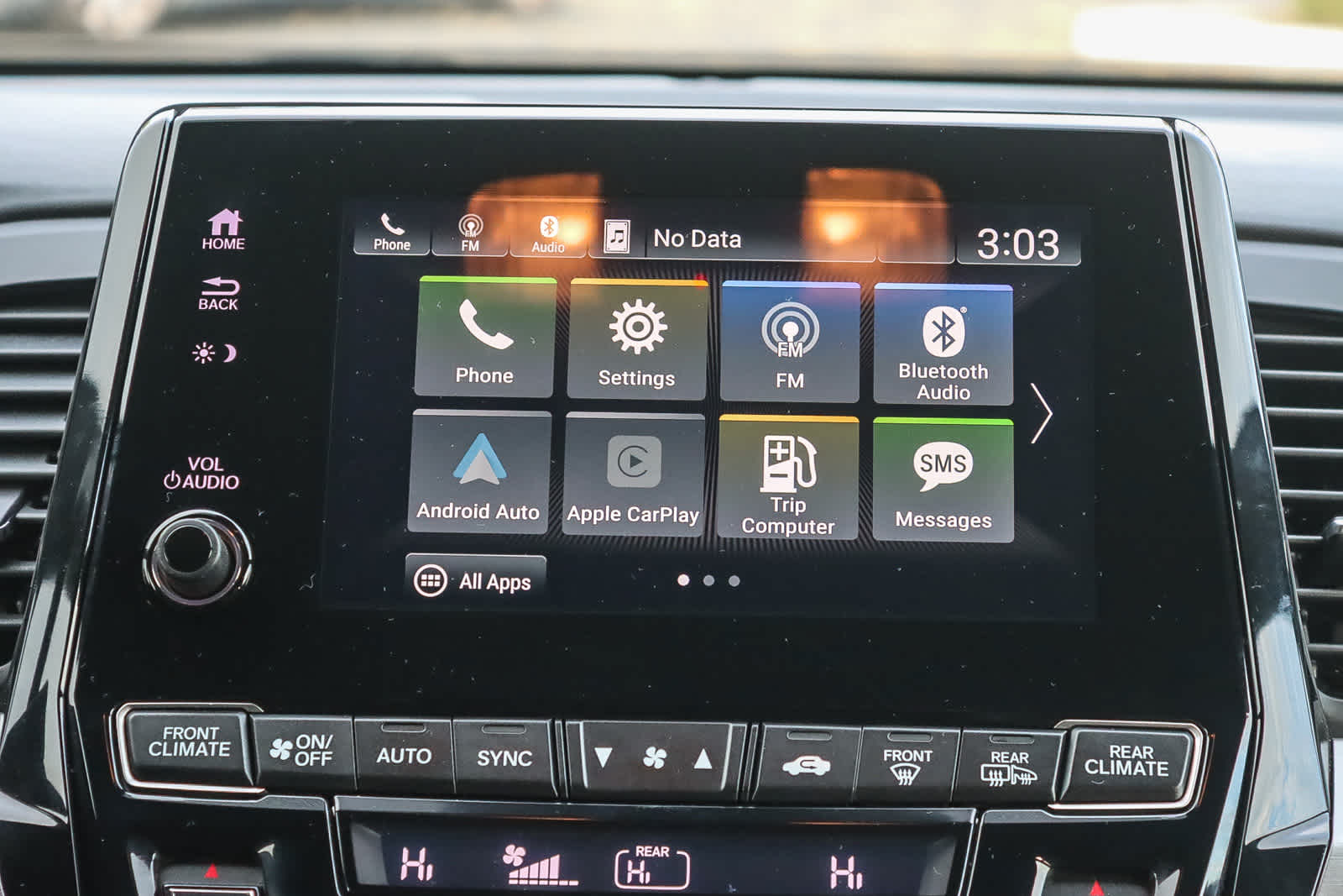 Thumbnail: 2023 Honda Odyssey - 13