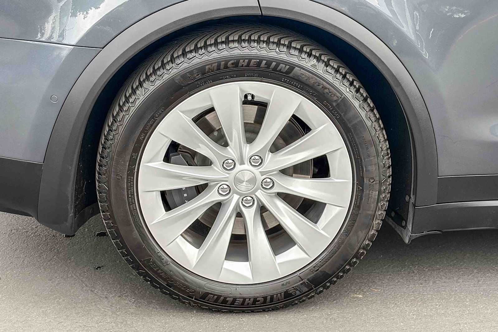 Thumbnail: 2020 Tesla Model X - 10