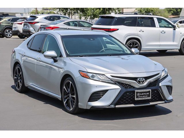2018 Toyota Camry XSE 5
