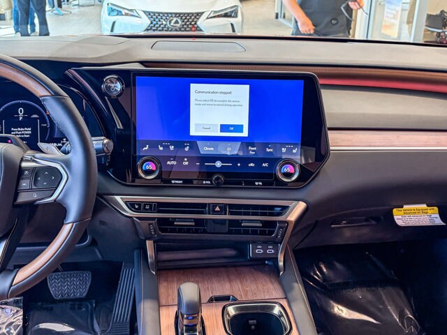 Thumbnail: 2026 Lexus RX - 10