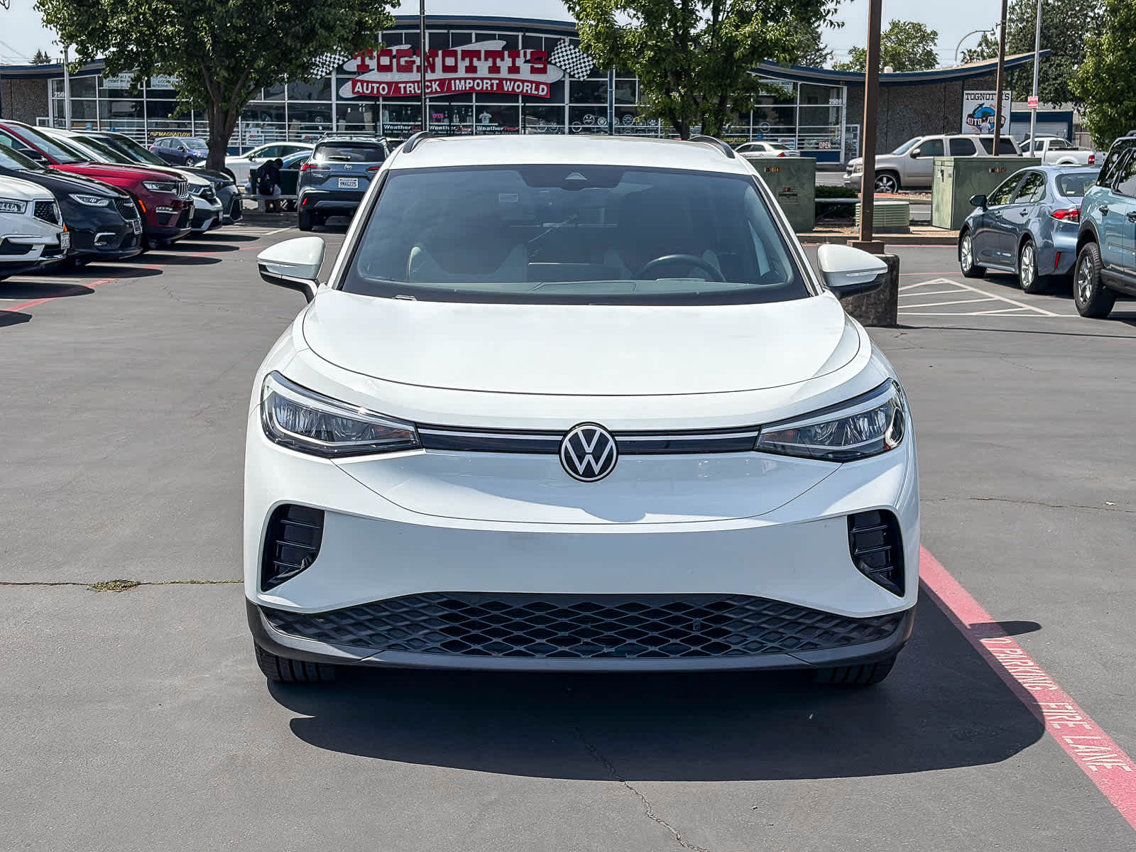 2023 Volkswagen ID.4 Pro photo 5