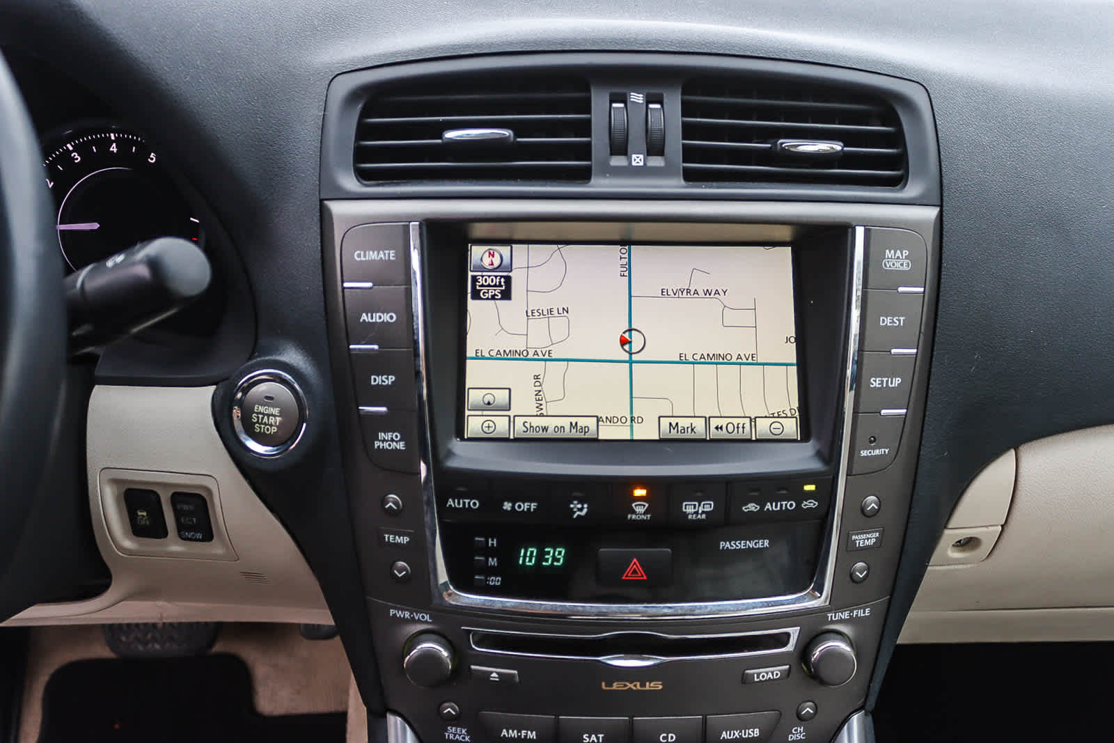 Thumbnail: 2010 Lexus IS - 12