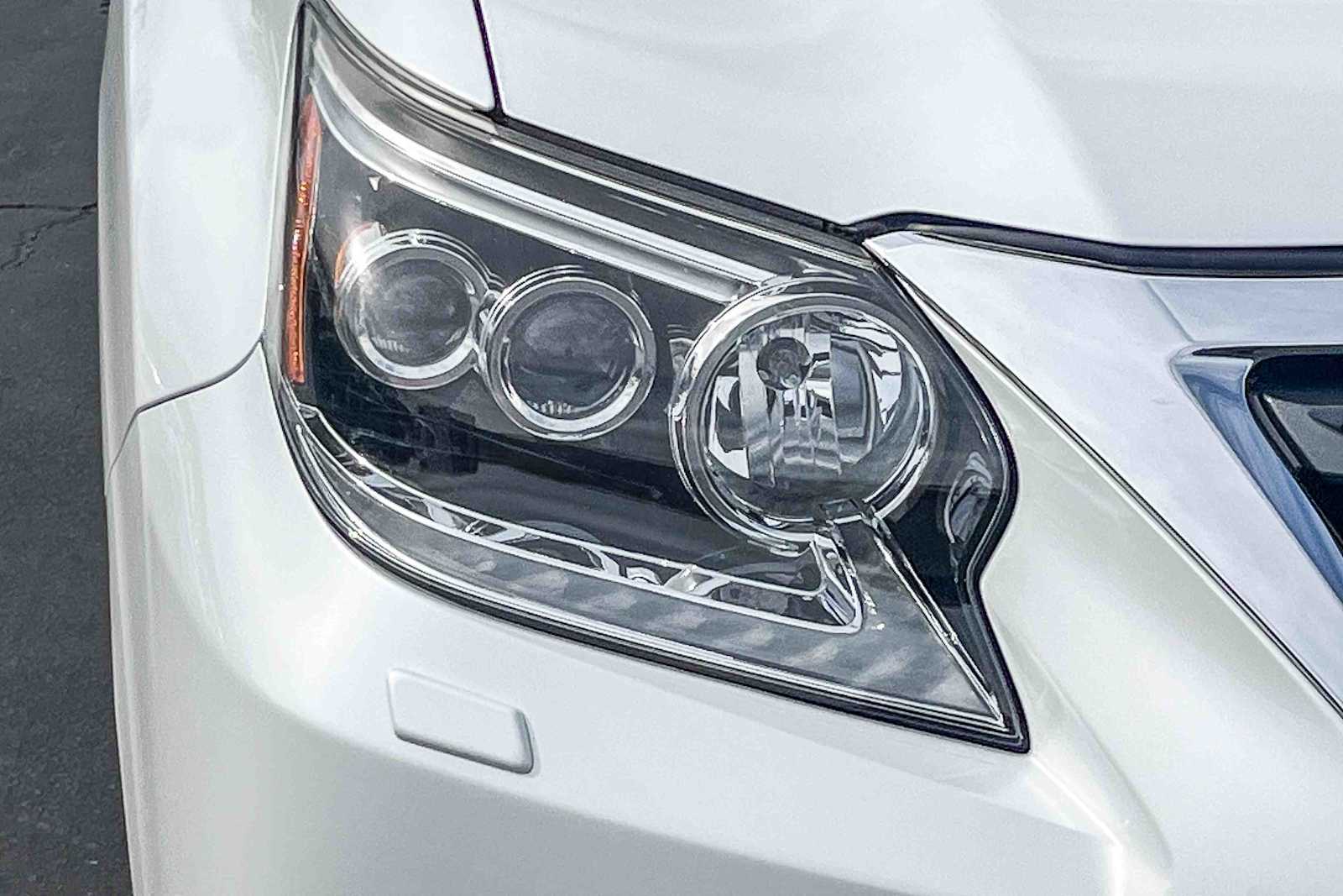 Thumbnail: 2018 Lexus GX - 7