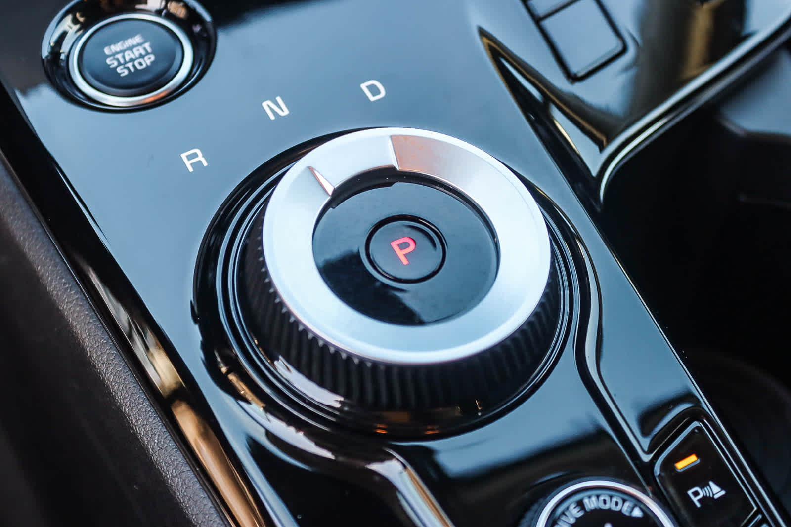 Thumbnail: 2023 Kia Sportage - 18