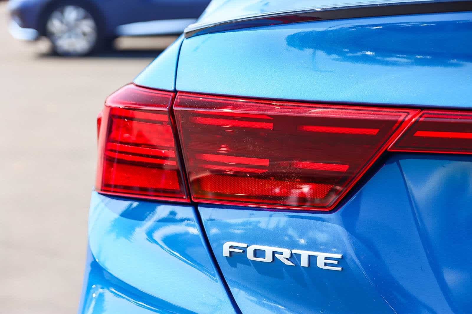 Thumbnail: 2023 Kia Forte - 11