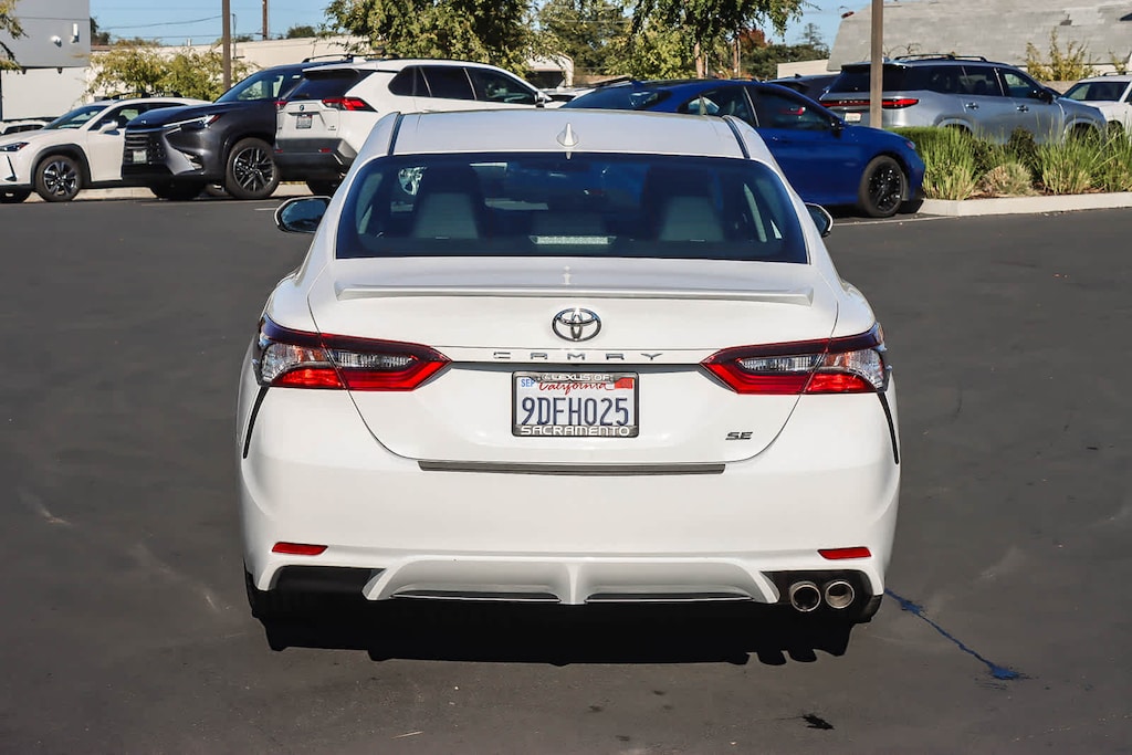 Used 2023 Toyota Camry SE Sedan
