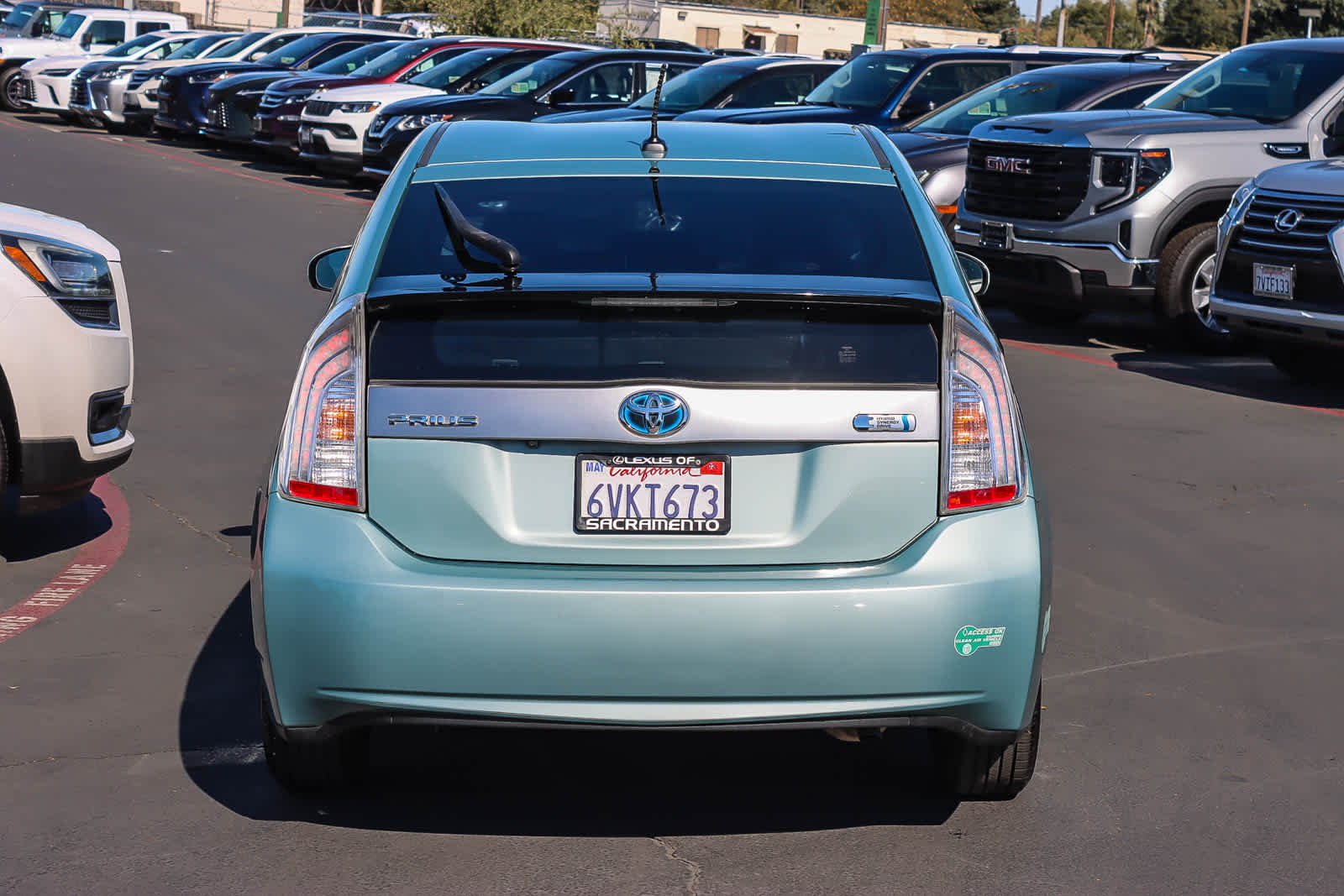 2012 Toyota Prius Plug-in Base photo 2